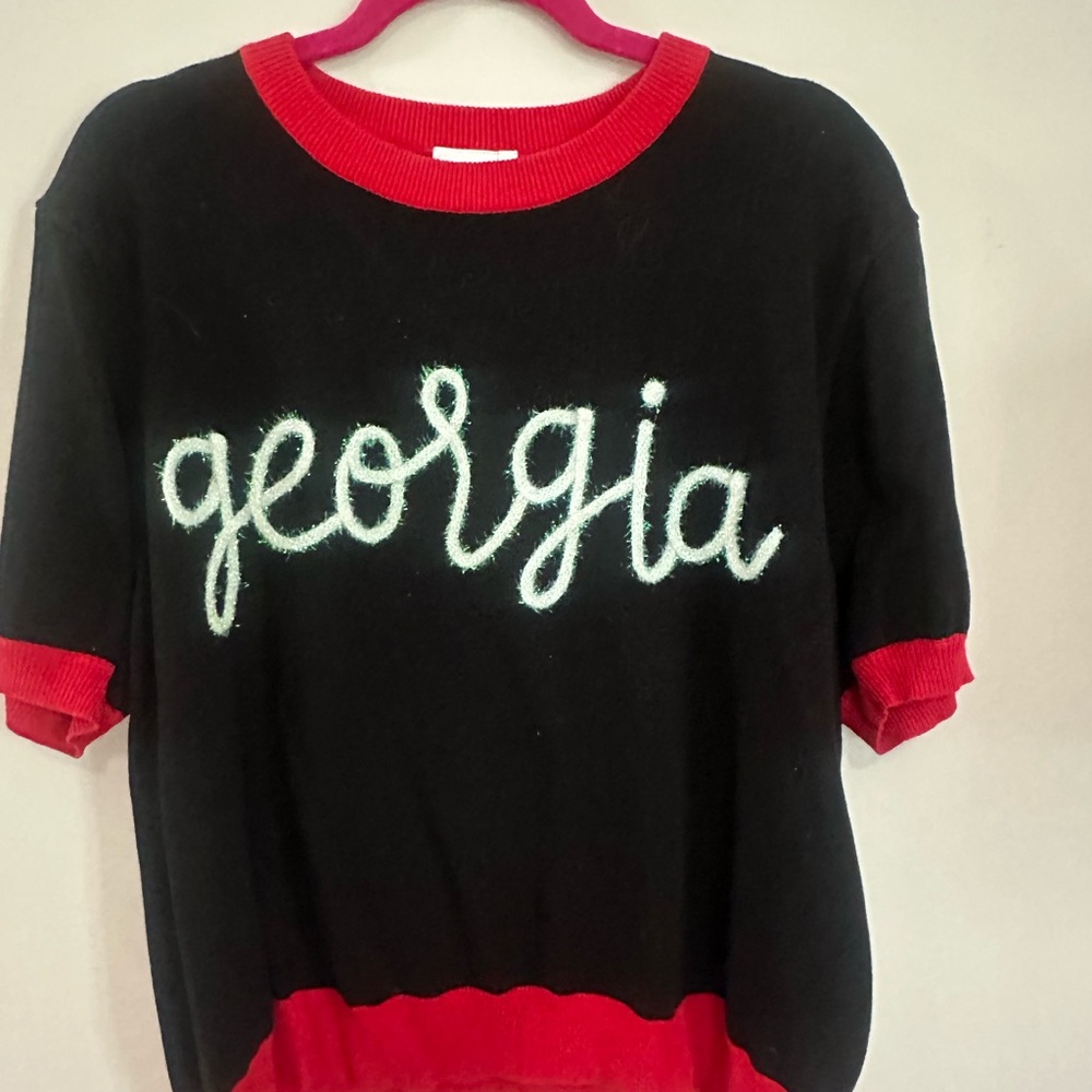 Queen of Sparkles Black and Red Georgia Sweater L UGA Dawgs boutique script EUC